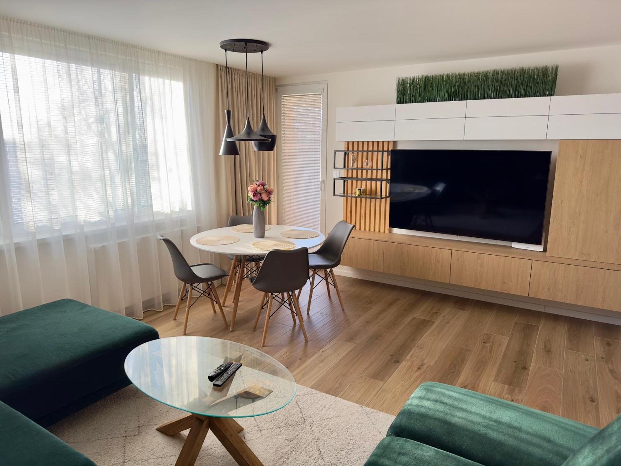 شقة Apartman Olivia Šamorín المظهر الخارجي الصورة