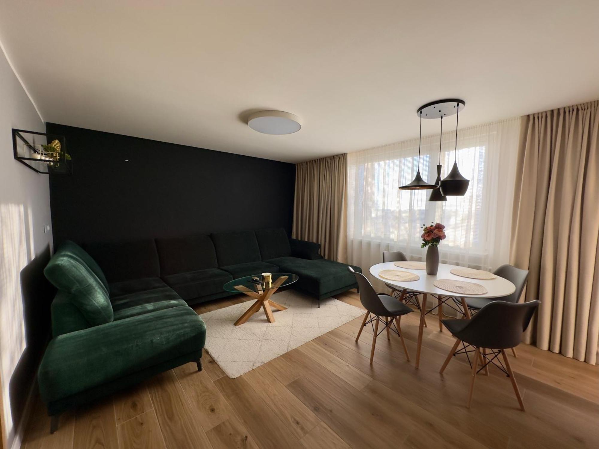 شقة Apartman Olivia Šamorín المظهر الخارجي الصورة